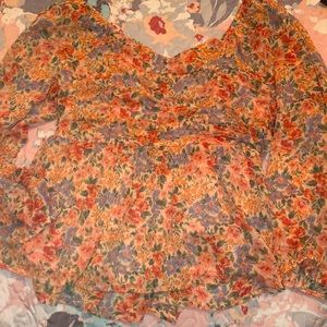 NWOT American Eagle Floral Blouse